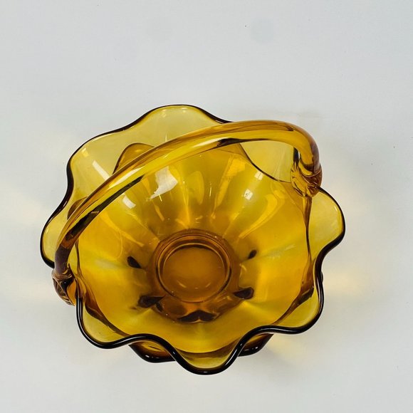 Viking Art Glass Epic Double Crimped Amber Glass Handled Double Flower Basket - Picture 2 of 8